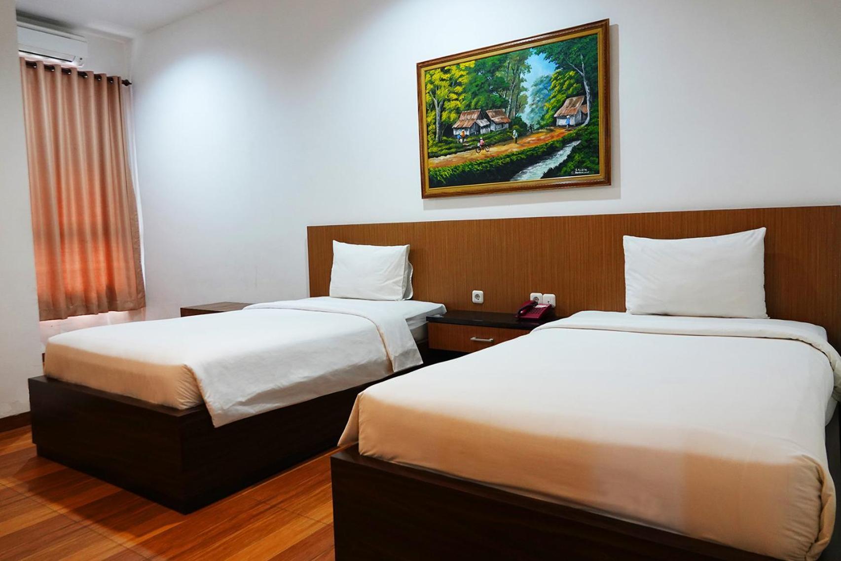 Baratha Hotel & Resto Bondowoso 外观 照片