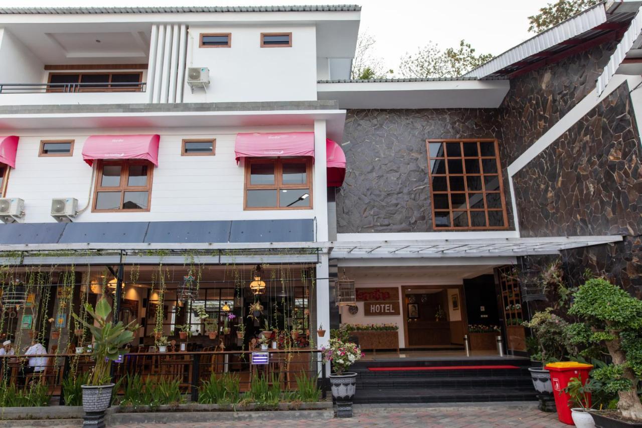 Baratha Hotel & Resto Bondowoso 外观 照片