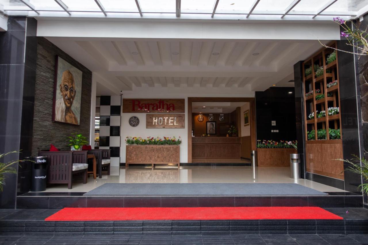 Baratha Hotel & Resto Bondowoso 外观 照片