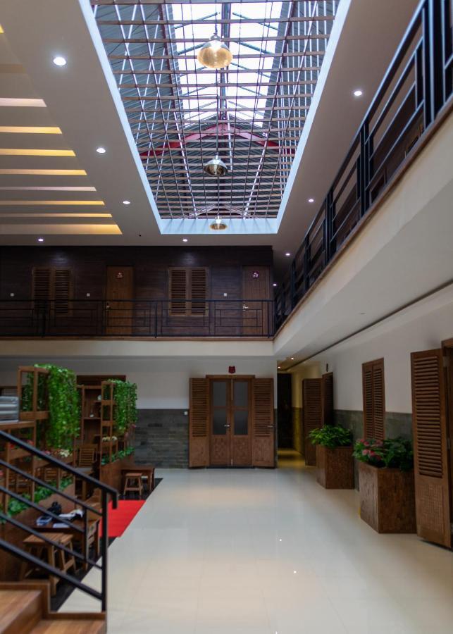 Baratha Hotel & Resto Bondowoso 外观 照片